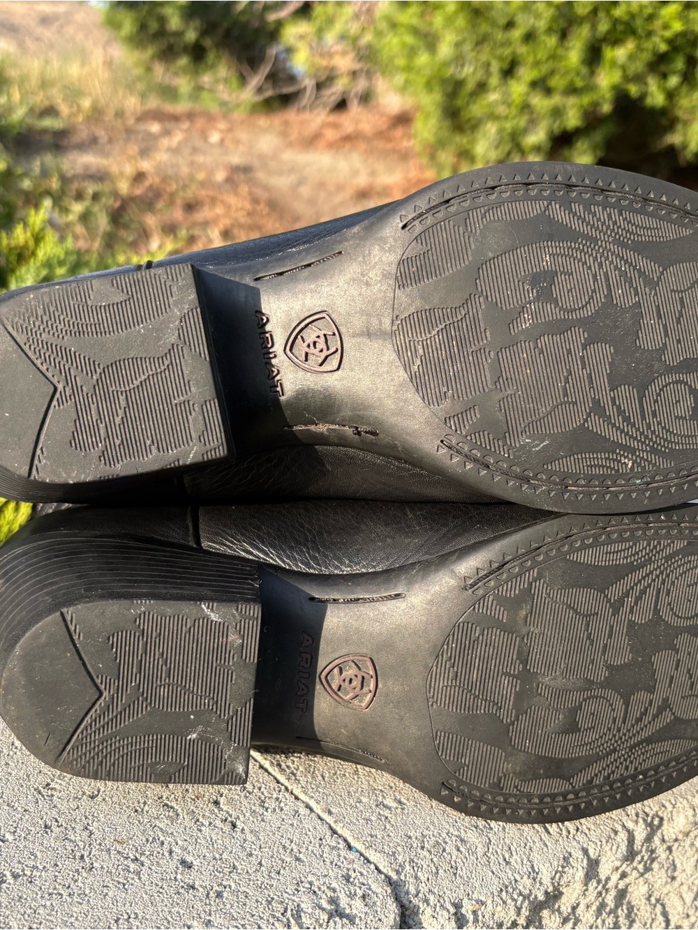 Ariat Black Embroidered Western Mid-Calf Boots - Picture 6 of 10